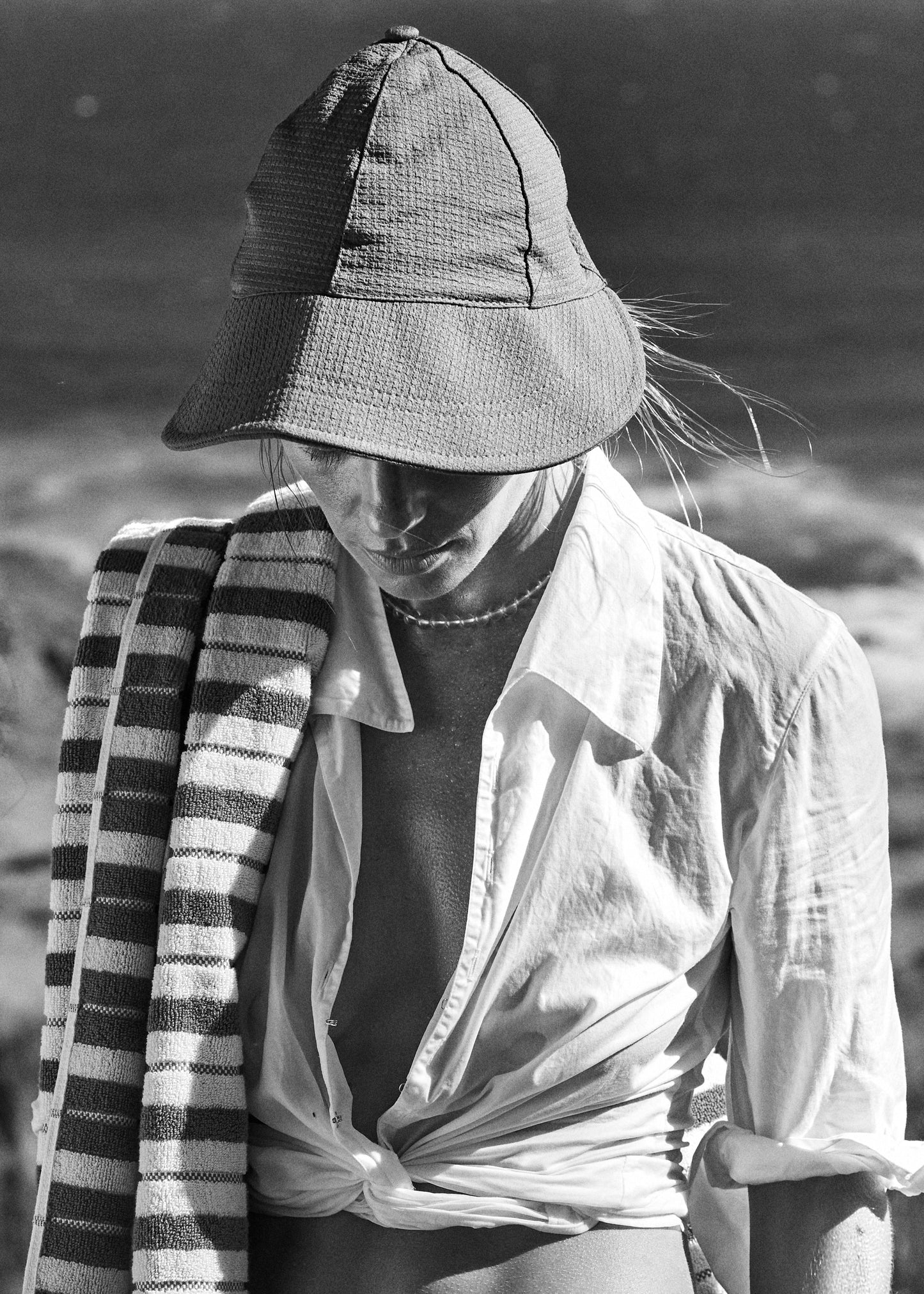 Extra Large Brim Hat - Brown