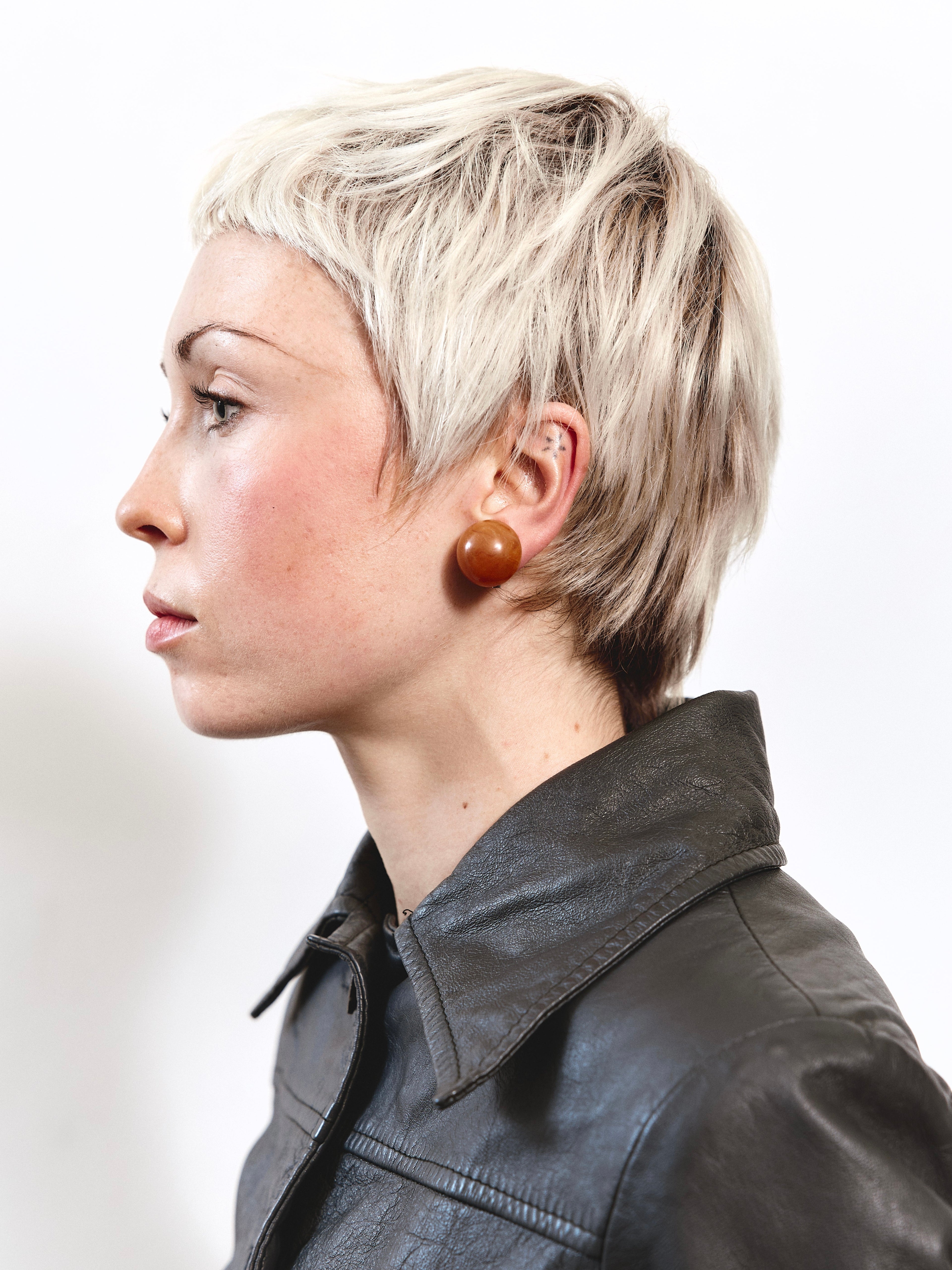 Resin Clip Ons - Orange