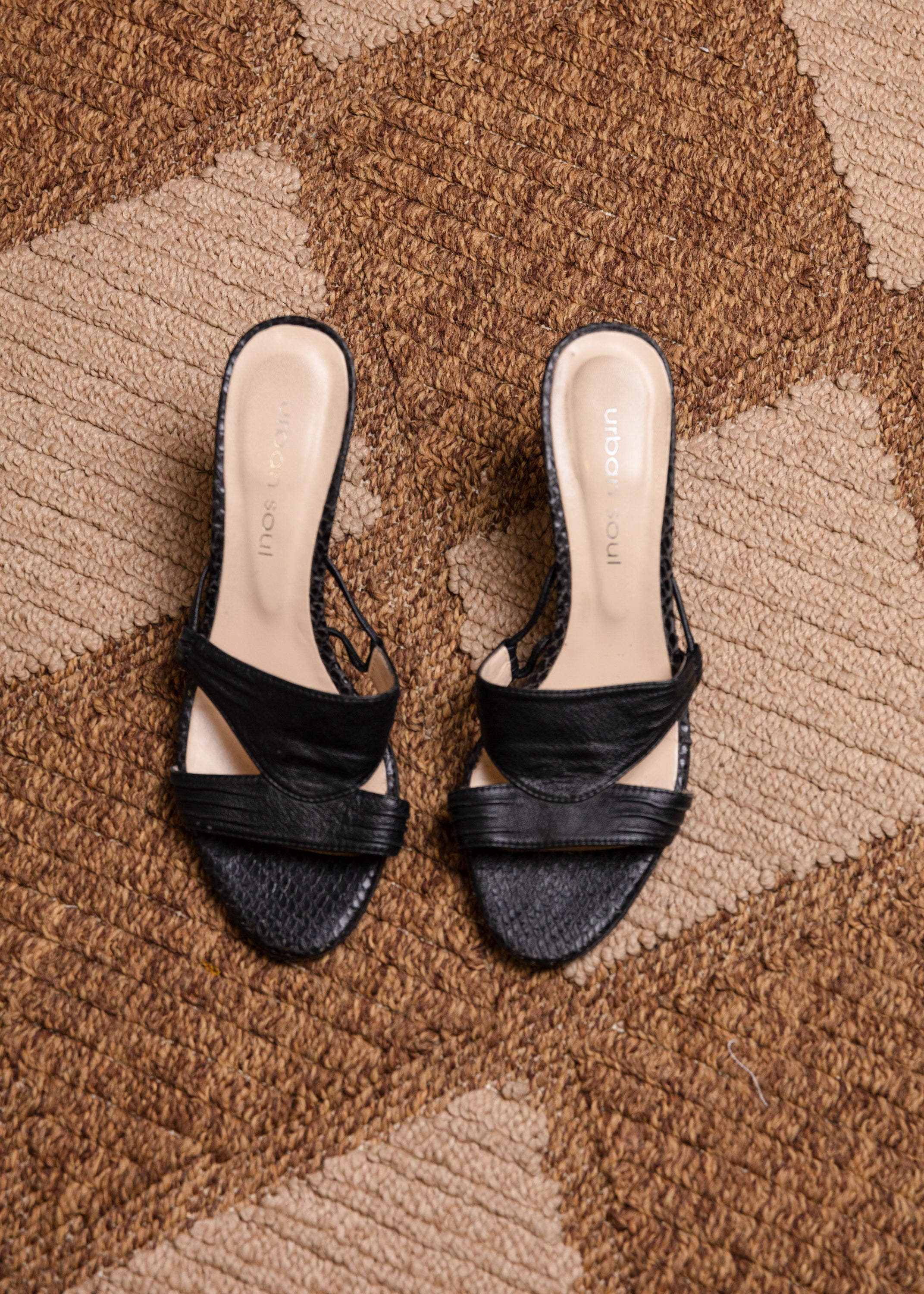 Urban Soul Python Heels - Black