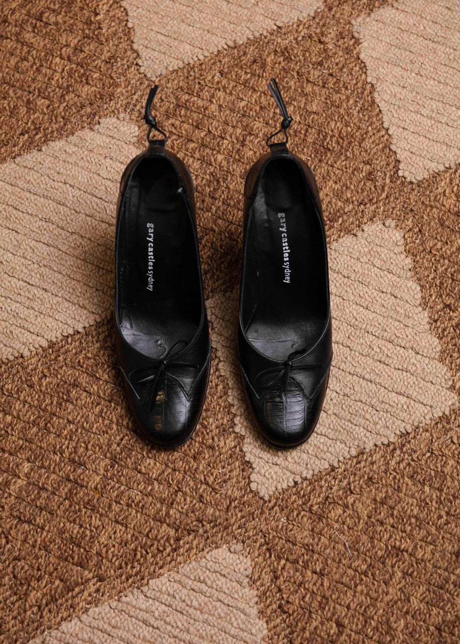 Gary Castkes Bow Pumps - Black