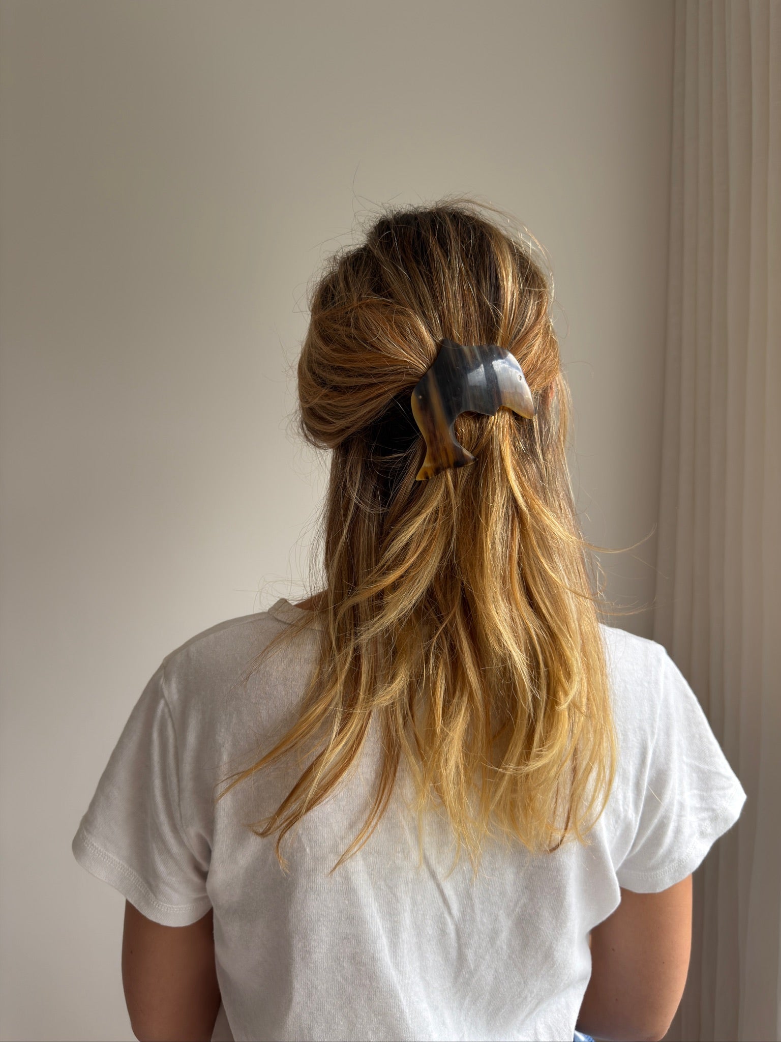 Dolphin Horn Barrette - Natural