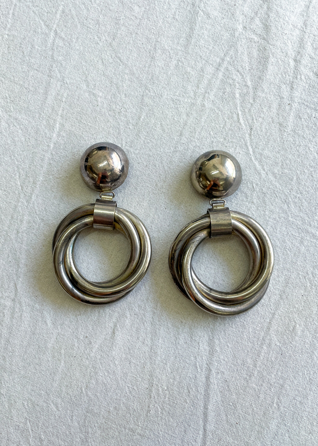 Chunky Round Doorknocker Clip Ons - Silver