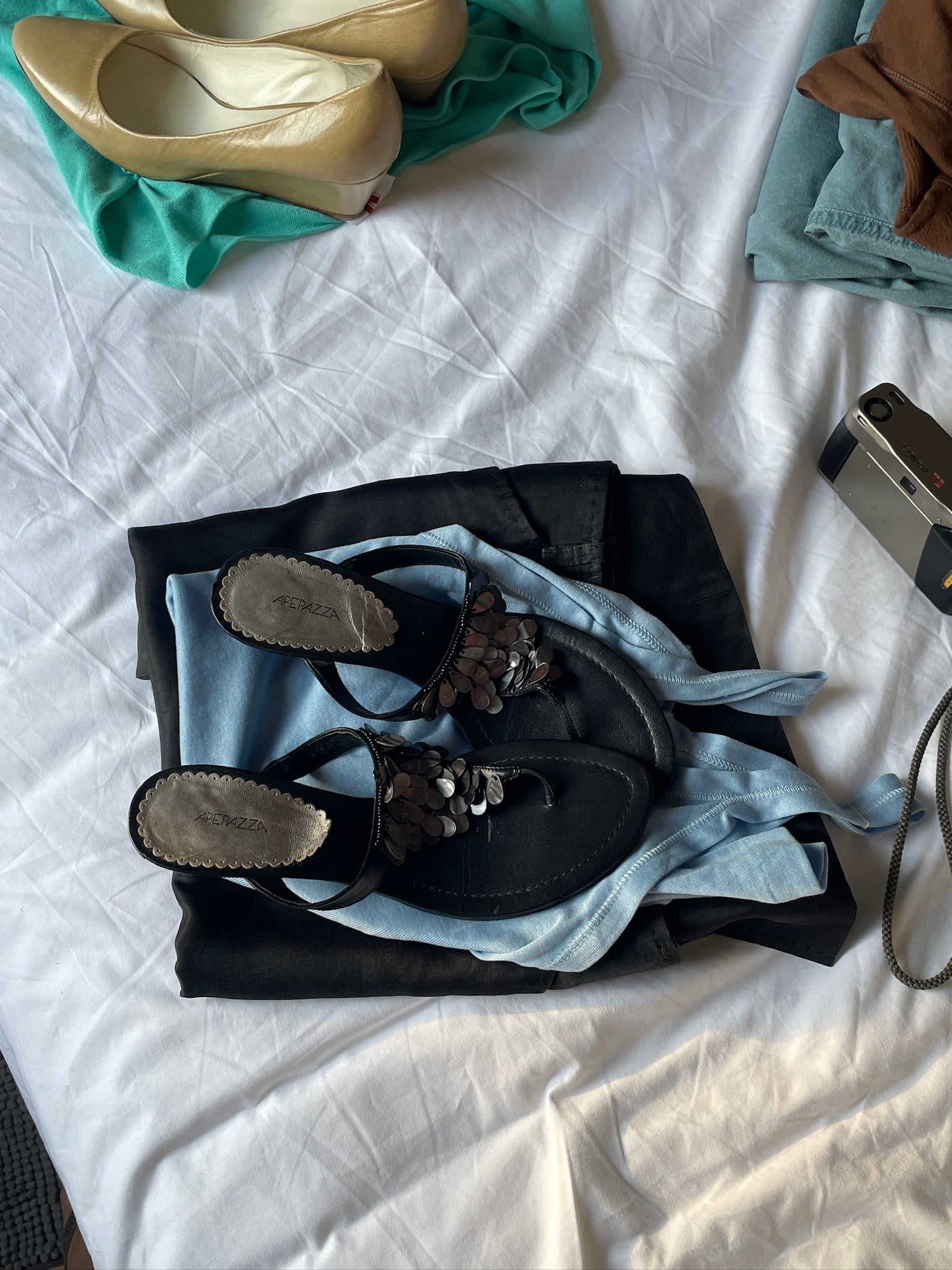 Apepazza Shell Heeled Thong - Black