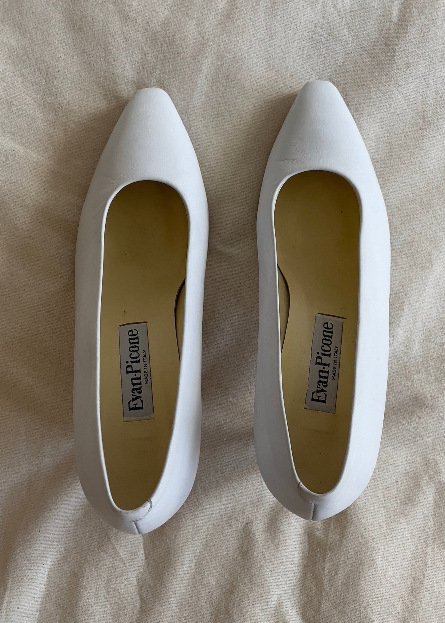 Evan Picone Pumps - White