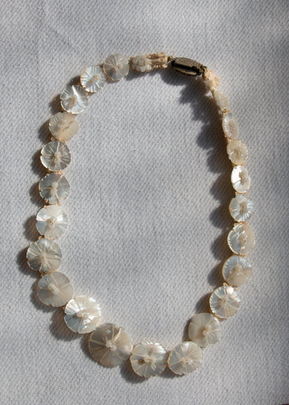 Vintage 1940's Mother of Pearl Necklace