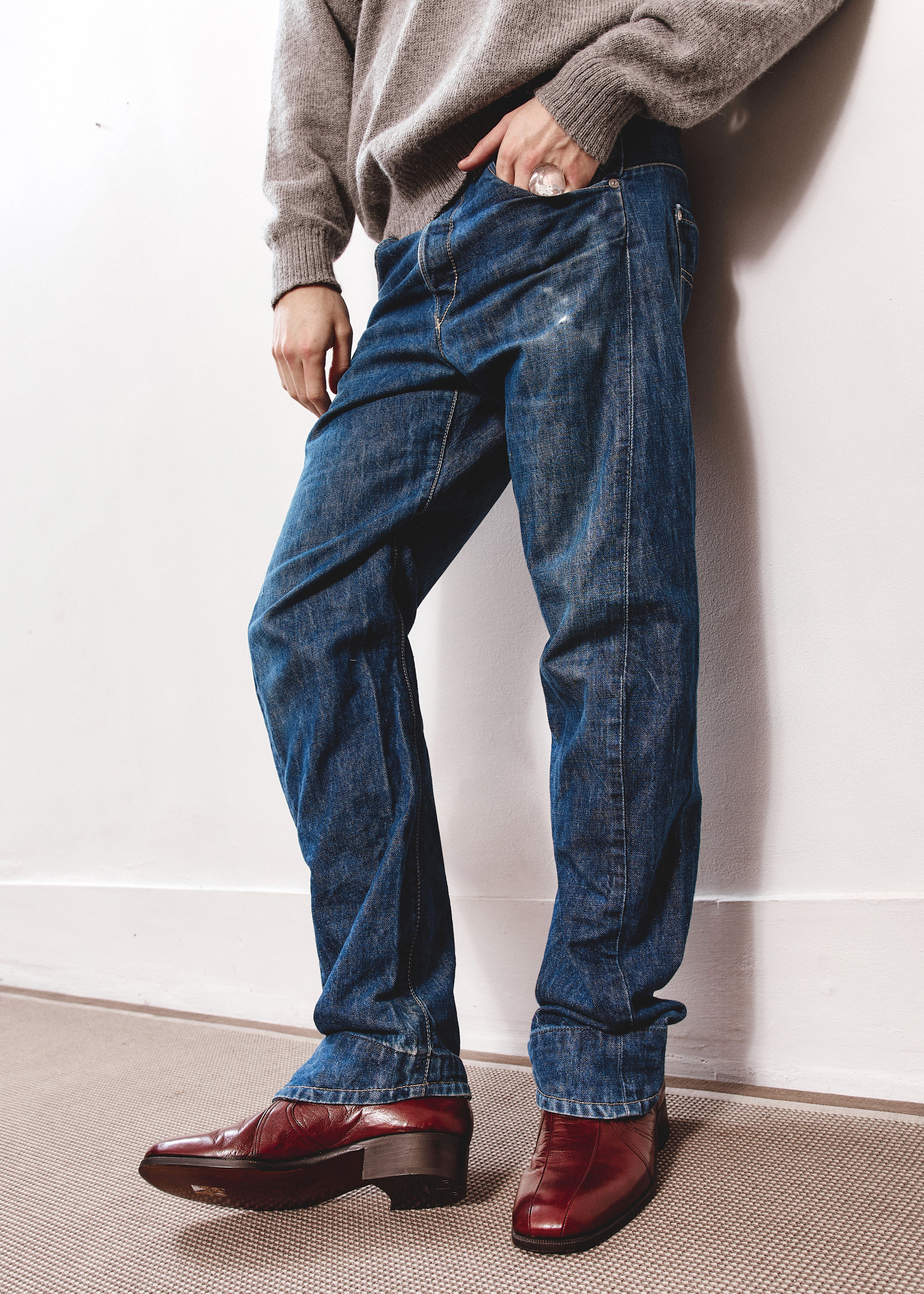 Engineered Levis 32 x 30 - Mid Wash